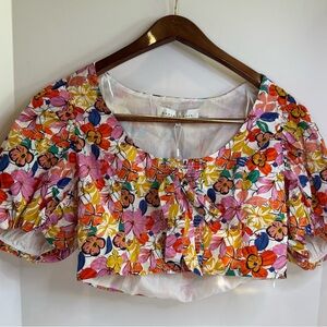 Endless rose large floral cropped blouse NWT
